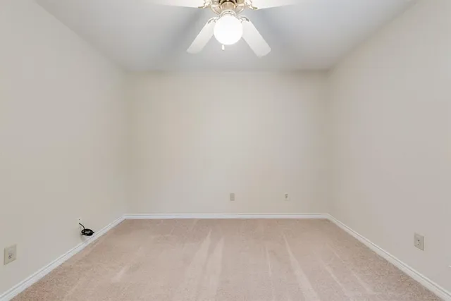 $445,900 | 907 Sunpoint Circle, Rockwall, TX 75087