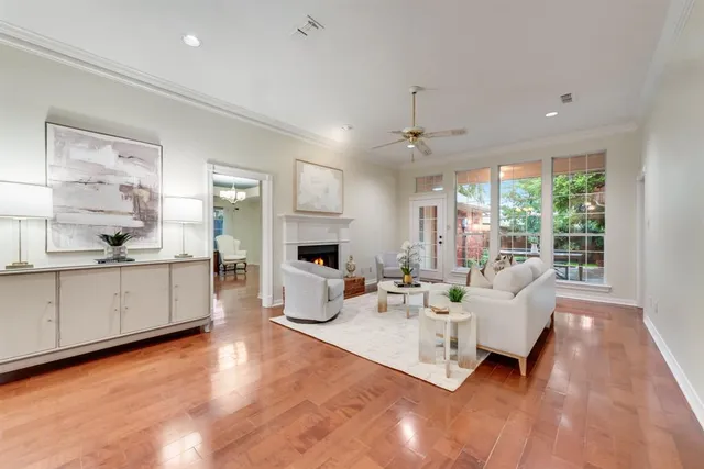 $445,900 | 907 Sunpoint Circle, Rockwall, TX 75087