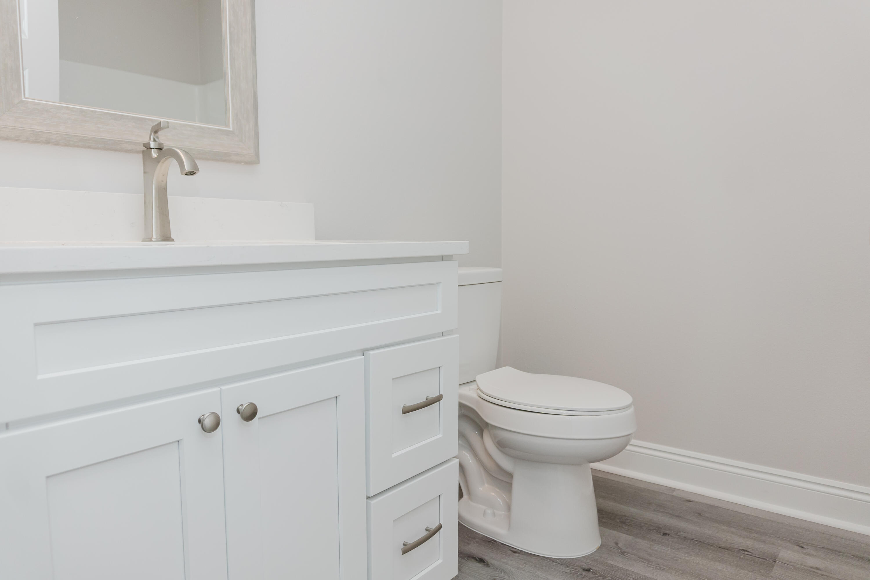 5352 Highview Drive Crestview, FL 32539 - Photo 15 of 32 a bathroom with a sink and a toilet