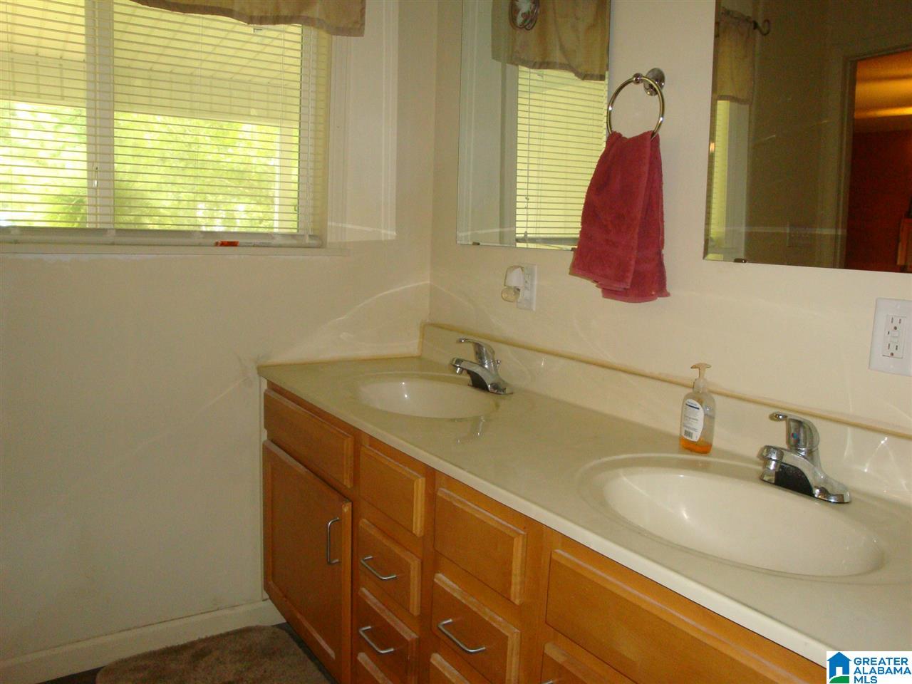 1259 County Road 76 Clanton, AL 35045 - Photo 18 of 41