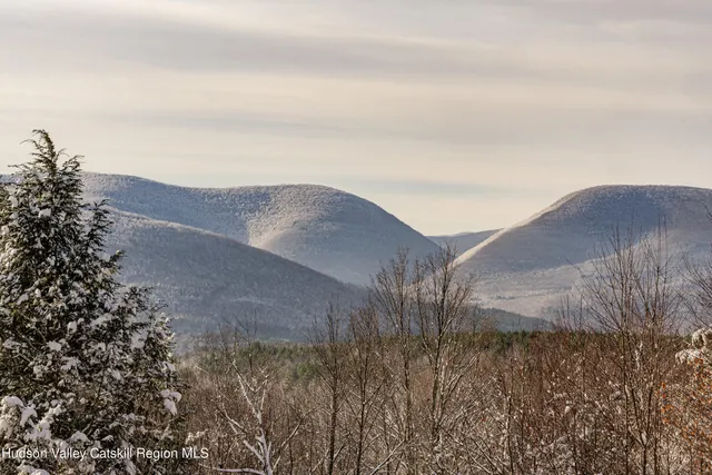 $2,299,000 | 37 Notch View Road, Lexington, NY 12468