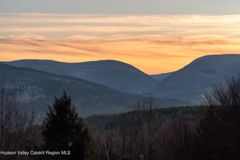 $2,149,000 | 37 Notch View Road, Lexington, NY 12468