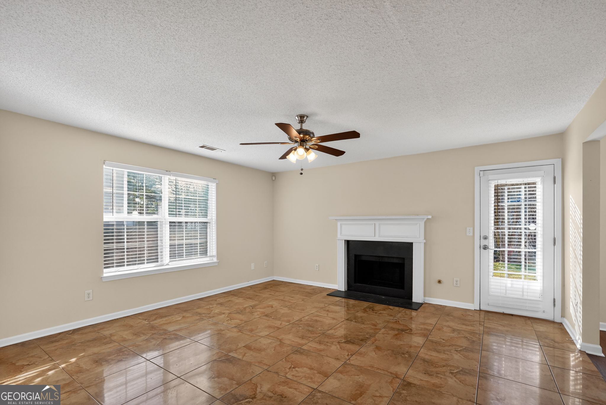 3675 Gray Birch Drive Decatur, GA 30034 - Photo 8 of 38