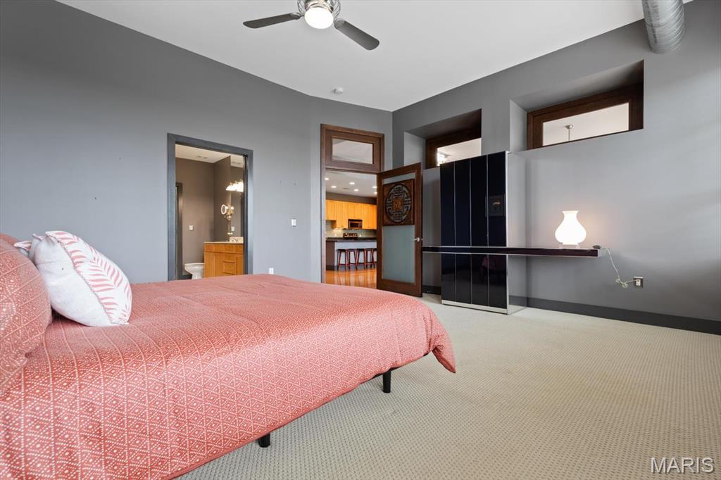 630 Emerson Road, Unit 404 Creve Coeur, MO 63141 - Photo 13 of 36