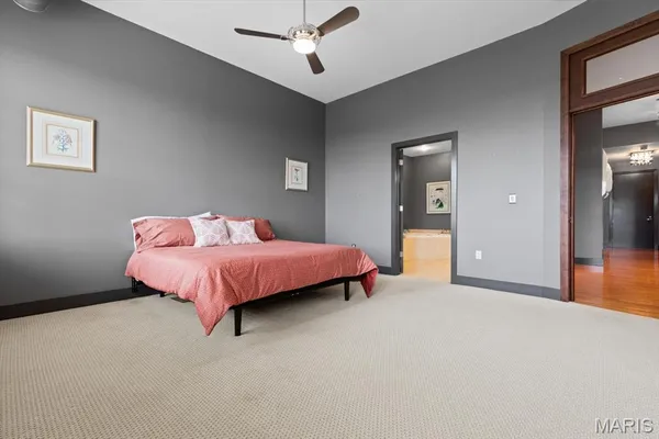 $380,000 | 630 Emerson Road, Unit 404, Creve Coeur, MO 63141