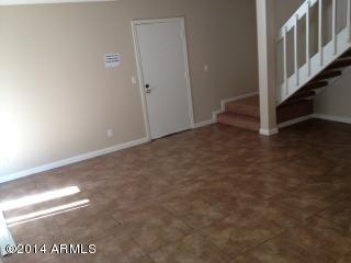 5401 East Thomas Road, Unit 2037 Phoenix, AZ 85018 - Photo 3 of 12 5401 E Thomas Rd #2037-Entry
