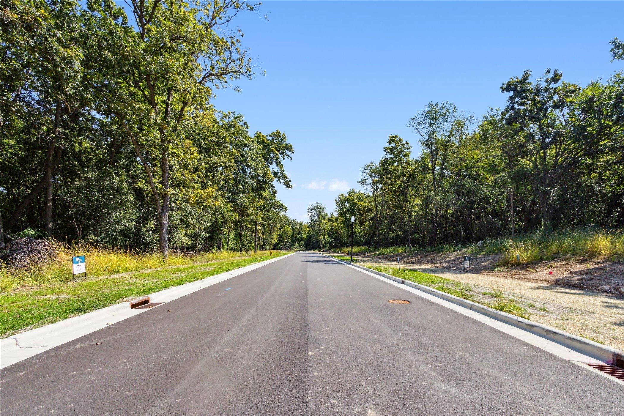 L82 Oakridge Janesville, WI 53548 - Photo 13 of 31