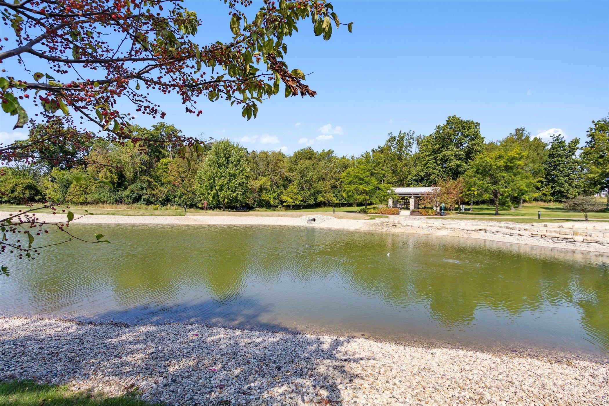 L82 Oakridge Janesville, WI 53548 - Photo 4 of 31