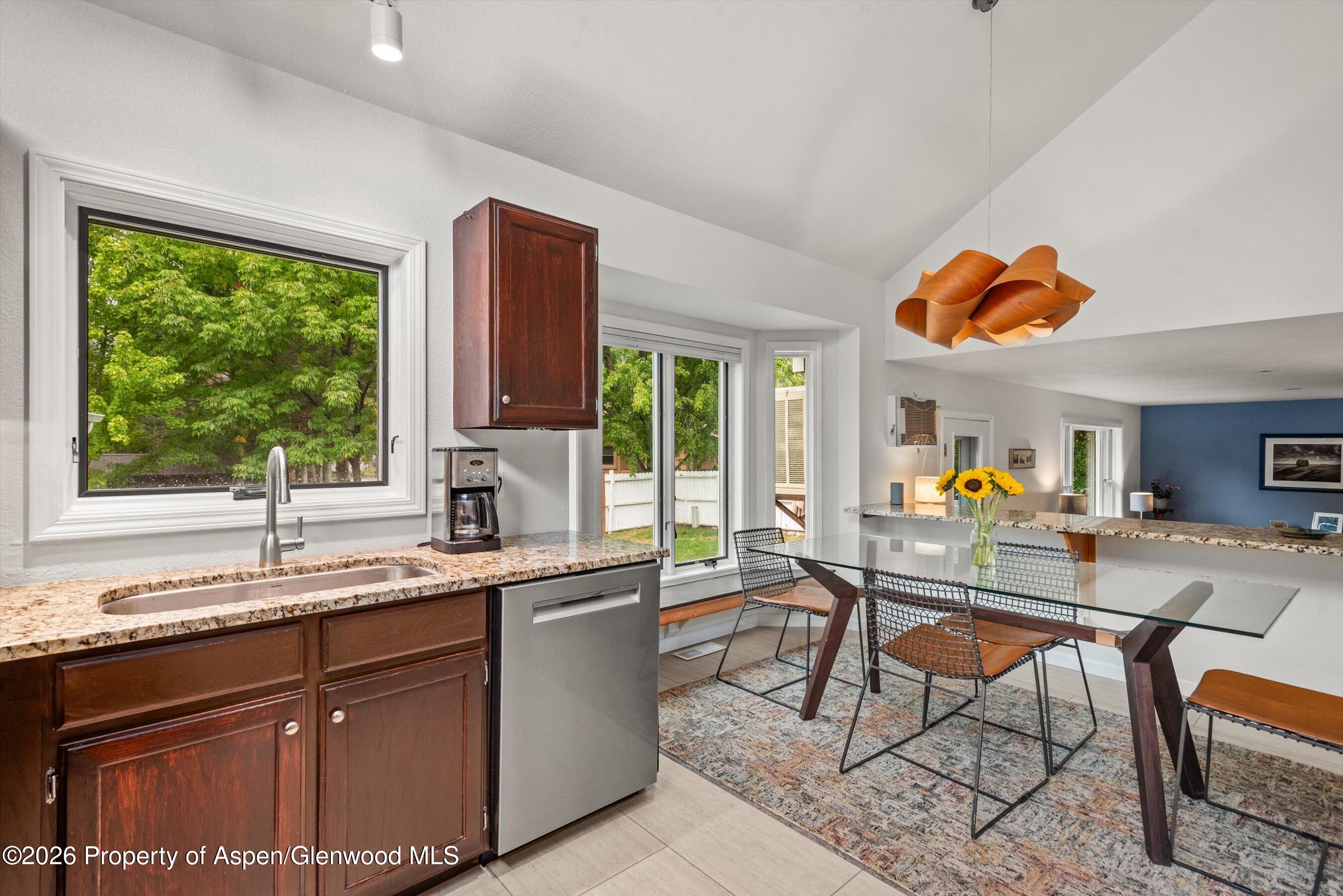 176 Rabbit Road Carbondale, CO 81623 - Photo 20 of 27 20-176RabbitRd_260917_020