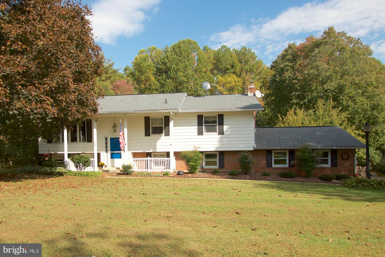 8025 Yellowstone Road Kingsville, MD 21087 - Photo 1 of 29 Exterior (Front)
