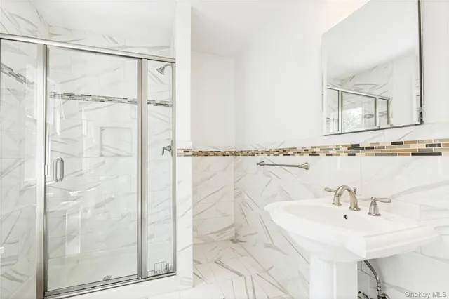 $18,000 | 30 Park Drive North, Rye, NY 10580