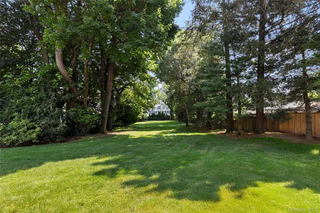 $18,000 | 30 Park Drive North, Rye, NY 10580