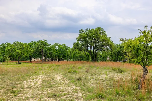 $1,050,000 | 529 Hagee Drive, Unit 529, Fredericksburg, TX 78624