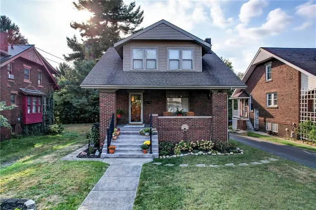 $210,000 | 1415 Heinz Avenue, Sharon, PA 16146