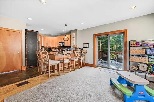 $210,000 | 1415 Heinz Avenue, Sharon, PA 16146