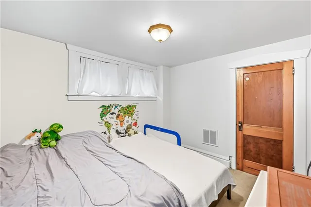 $210,000 | 1415 Heinz Avenue, Sharon, PA 16146