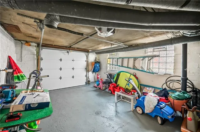 $210,000 | 1415 Heinz Avenue, Sharon, PA 16146