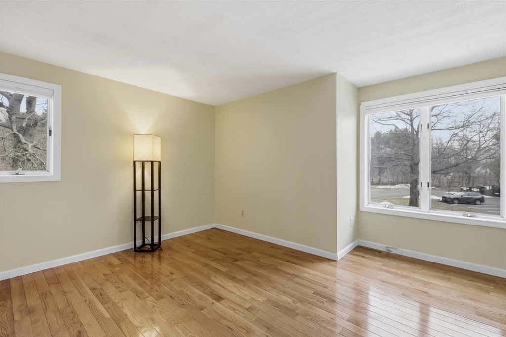 575 Bridge Road, Unit 118 Northampton, MA 01062 - Photo 16 of 36