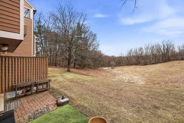 $339,000 | 575 Bridge Road, Unit 118, Northampton, MA 01062