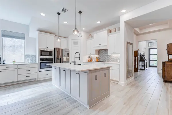 $499,900 | 5130 Albany Shores Lane, Fulshear, TX 77441