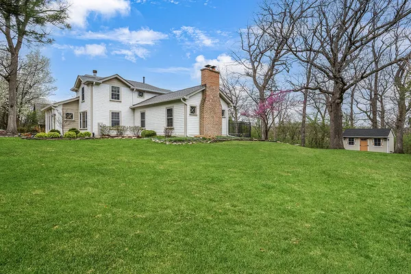 $684,900 | 10 Deerpath Lane, Palos Park, IL 60464