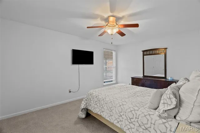 $179,900 | 1943 Greenpoint Drive, Unit 302, St. Louis, MO 63122