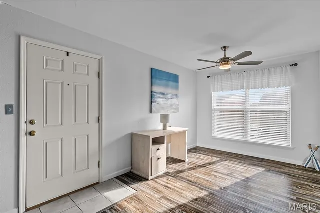 $179,900 | 1943 Greenpoint Drive, Unit 302, St. Louis, MO 63122
