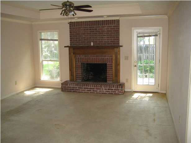 121 Stockton Drive Flowood, MS 39232 - Photo 2 of 9 great room