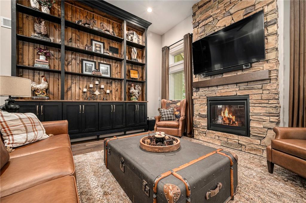 1807 Southwest Cemetery Road Oak Grove, MO 64075 - Photo 12 of 61