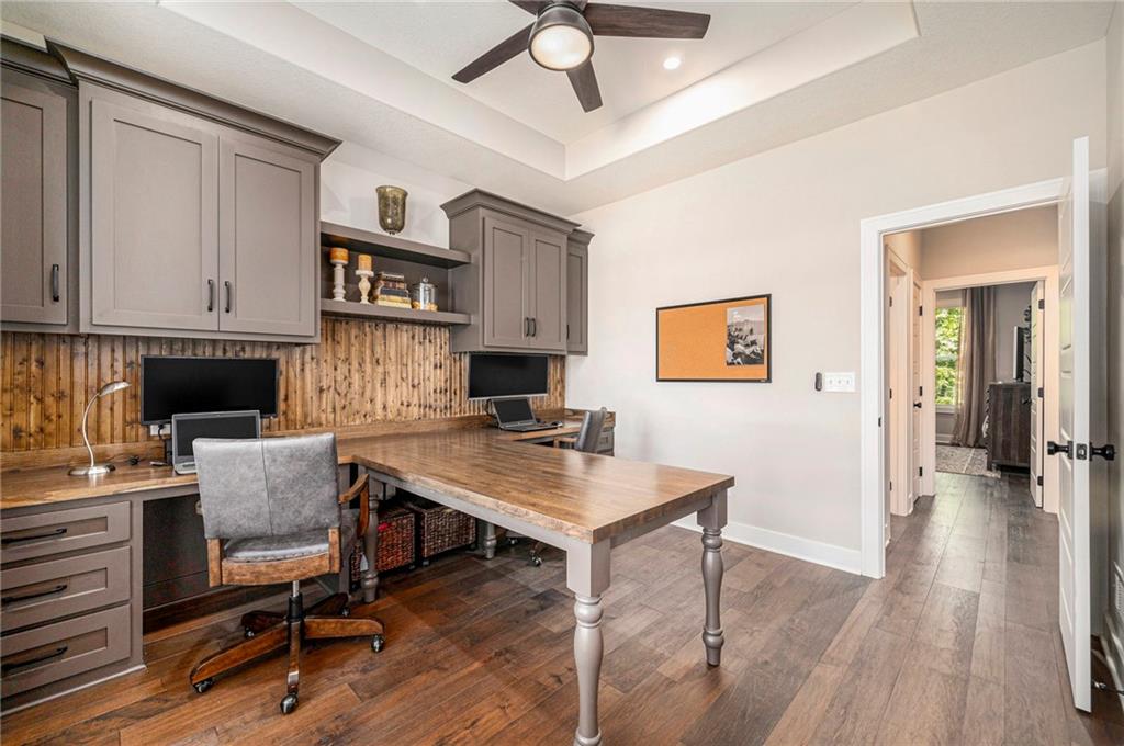 1807 Southwest Cemetery Road Oak Grove, MO 64075 - Photo 29 of 61