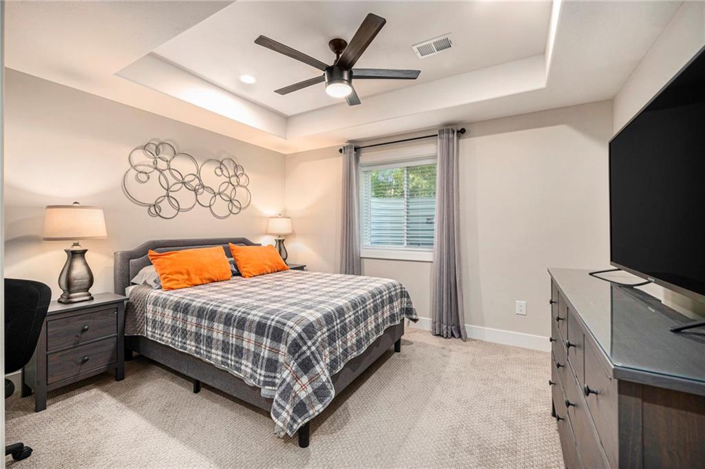 1807 Southwest Cemetery Road Oak Grove, MO 64075 - Photo 38 of 61