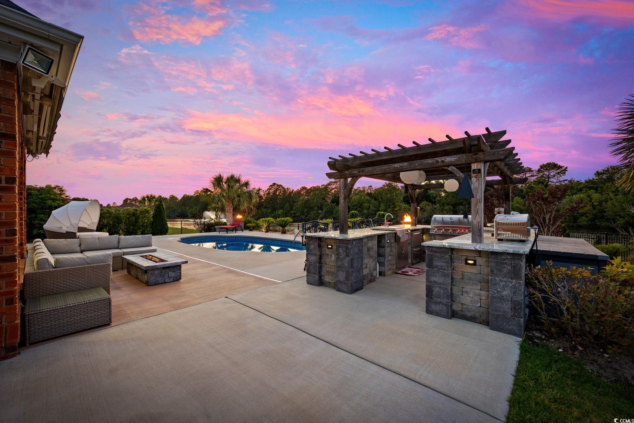 310 Babylon Pine Drive Myrtle Beach, SC 29579 - Photo 28 of 39 View of patio / terrace