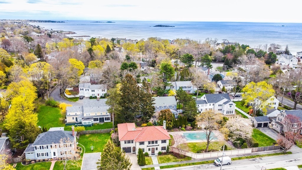 21 Estabrook Road Swampscott, MA 01907 - Photo 3 of 42 Gallery Image 3