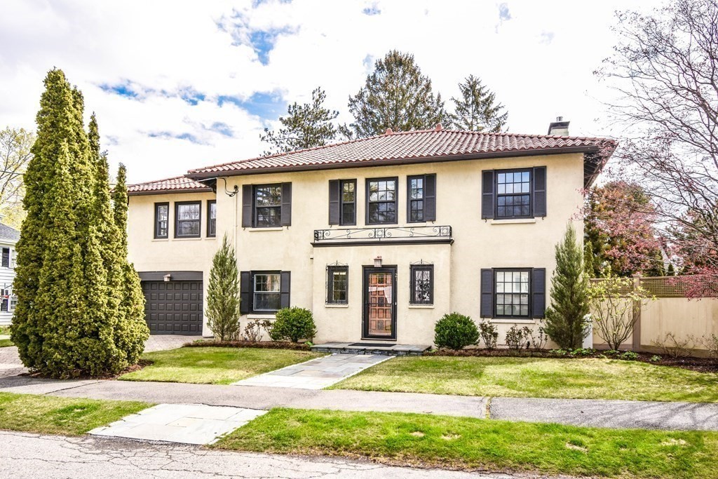 21 Estabrook Road Swampscott, MA 01907 - Photo 6 of 42 Gallery Image 6