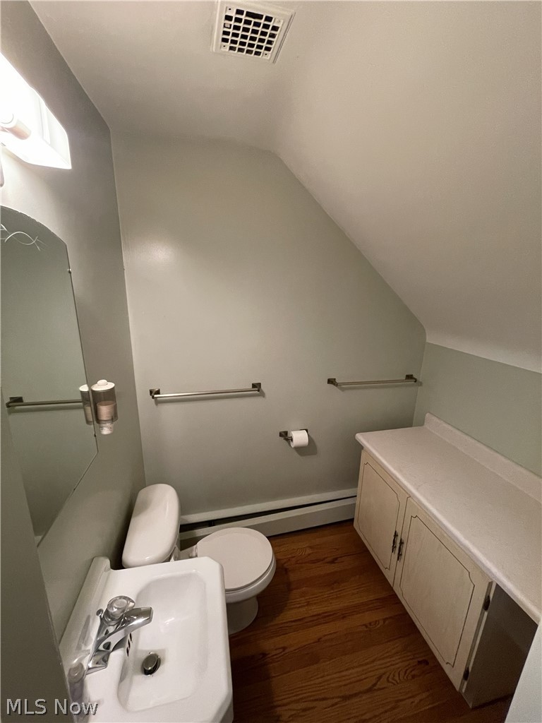 10101 Biddulph Road Cleveland, OH 44144 - Photo 25 of 36
