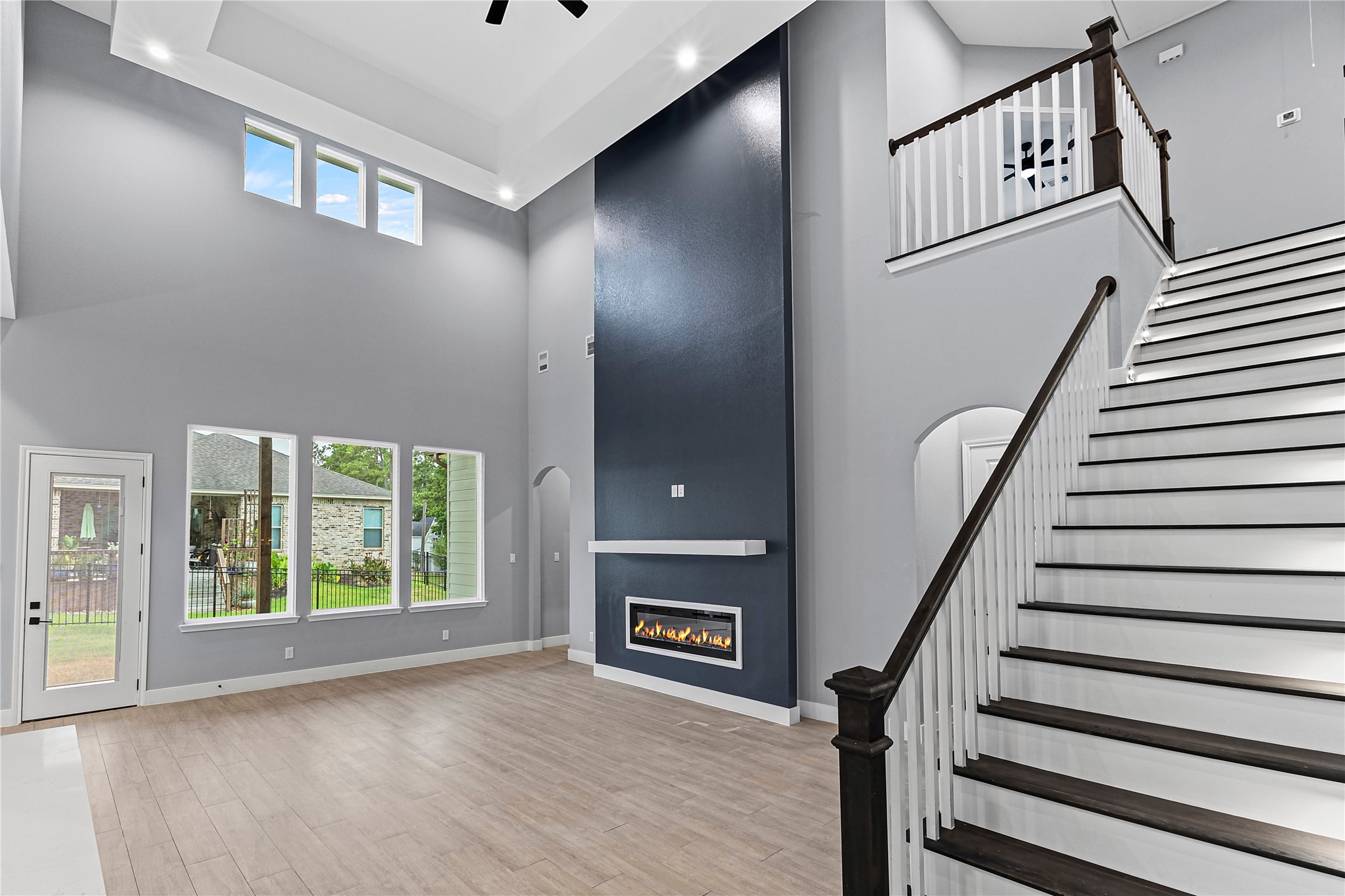 250 Hampton Glen Road Montgomery, TX 77356 - Photo 10 of 37 Gallery Image 10