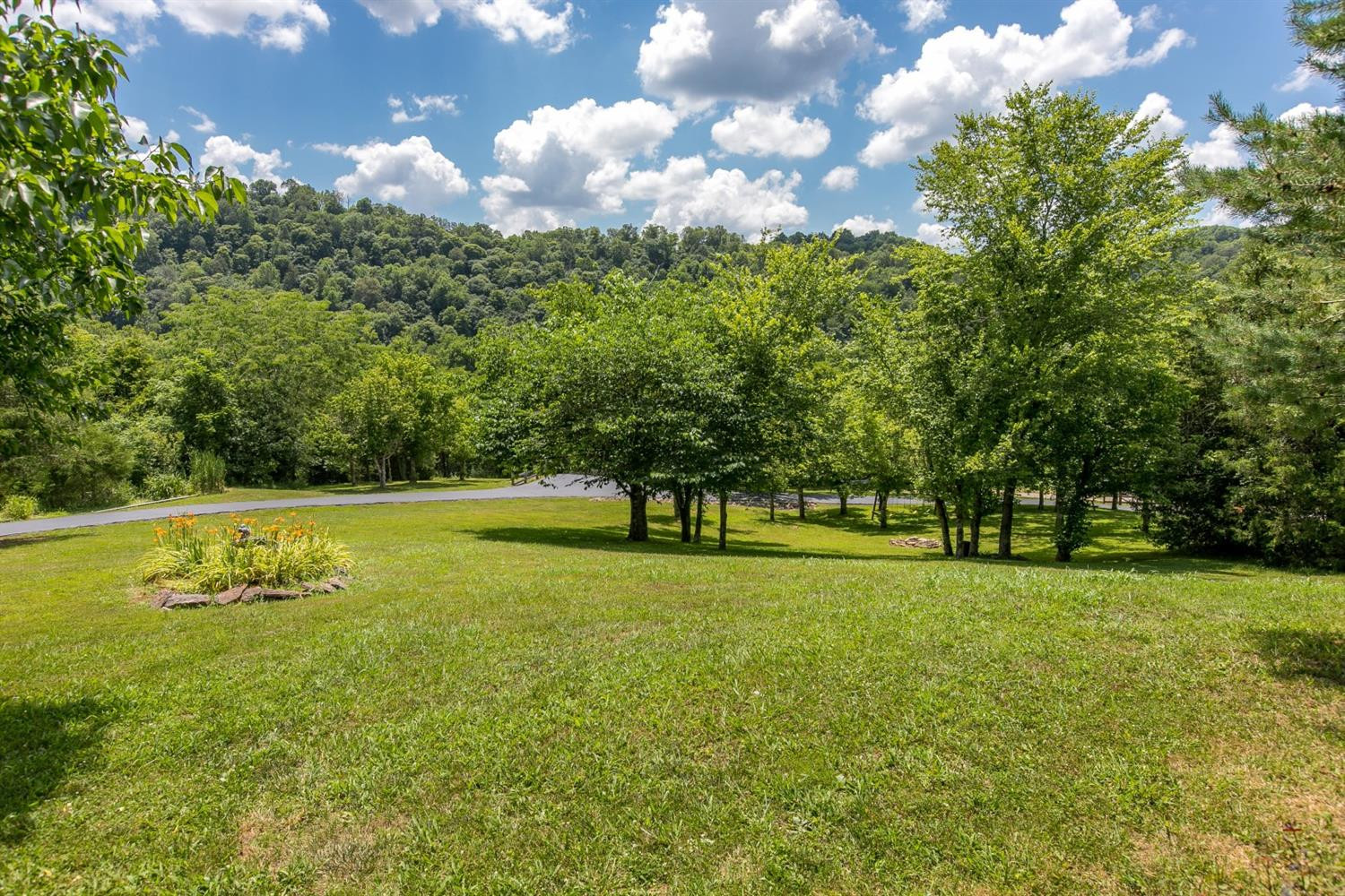 5090 Dry Branch Road Lexington, KY 40515 - Photo 21 of 37 Photo 21