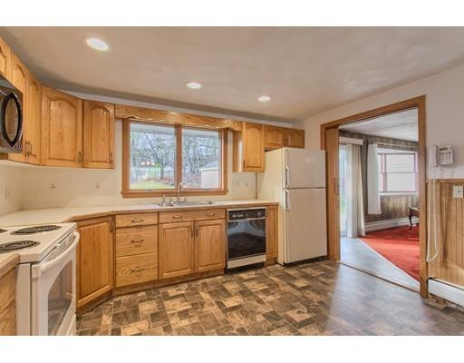 2 Heath Road Peabody, MA 01960 - Photo 8 of 25 Gallery Image 8