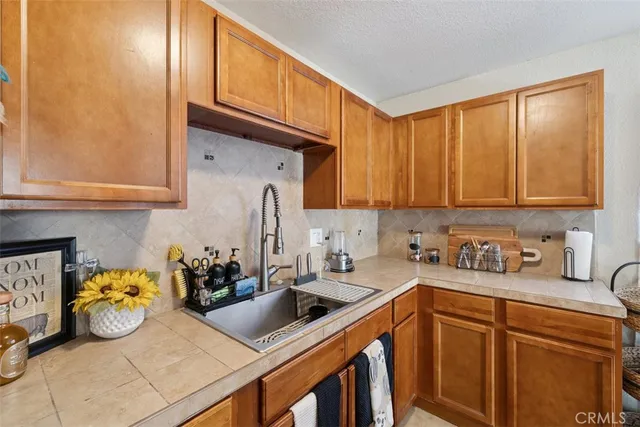 $595,000 | 2010 Camino Del Sol, Oxnard, CA 93030