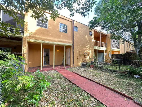 $1,800 | 5970 Northwest 28th Street, Unit 146, Sunrise, FL 33313