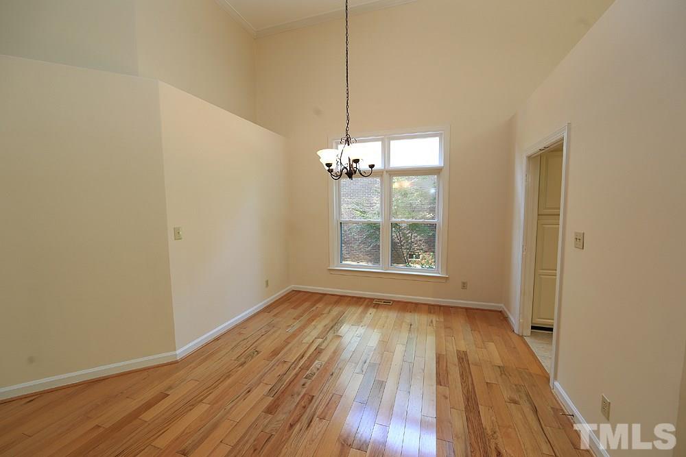10100 Goodview Court Raleigh, NC 27613 - Photo 4 of 17