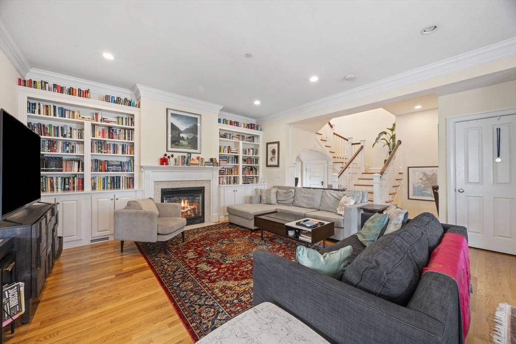 2 Benton Road, Unit 1 Somerville, MA 02143 - Photo 4 of 35