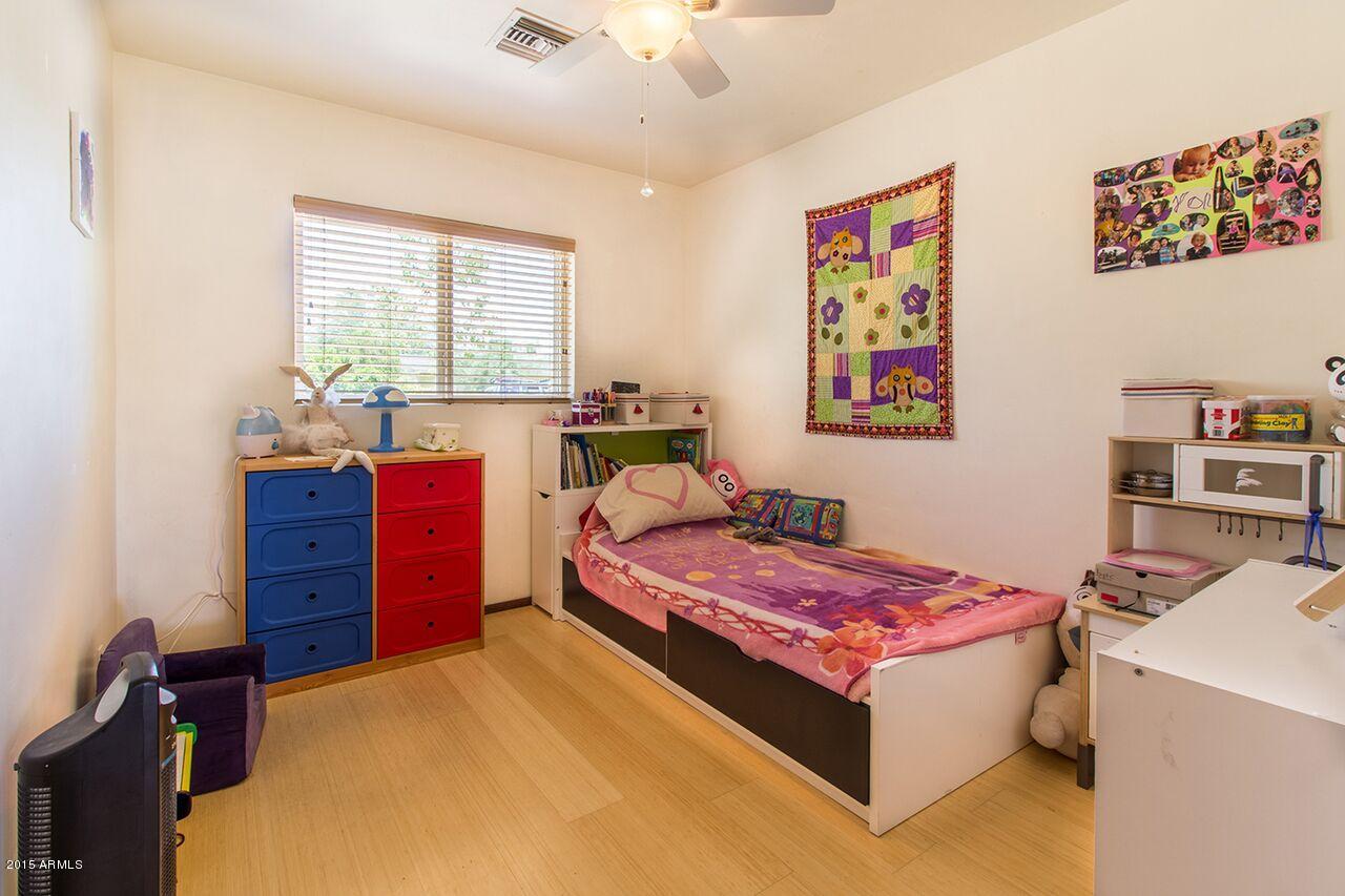 818 West Picadilly Road Phoenix, AZ 85013 - Photo 17 of 29 17 - Bedroom 1 B