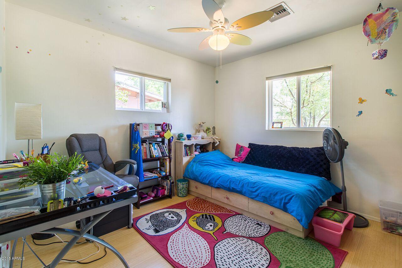 818 West Picadilly Road Phoenix, AZ 85013 - Photo 18 of 29 18 - Bedroom 2 B