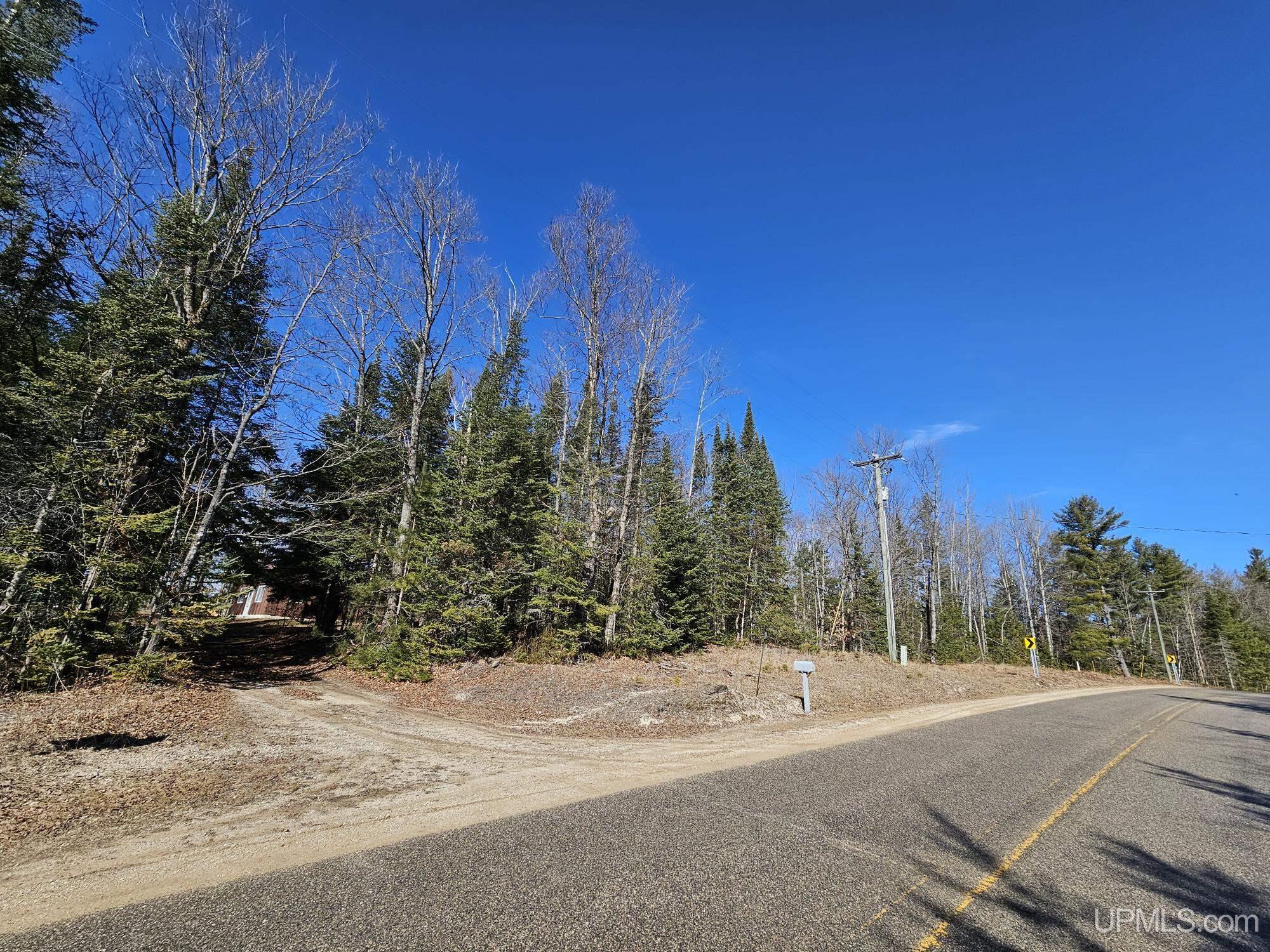 2467 Little Harbor Road Manistique, MI 49854 - Photo 41 of 68 Gallery Image 41