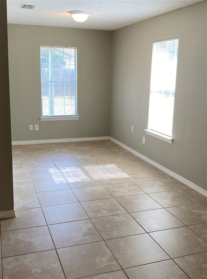 8171 Hurricane Road Bay Minette, AL 36507 - Photo 6 of 29 Dining Room