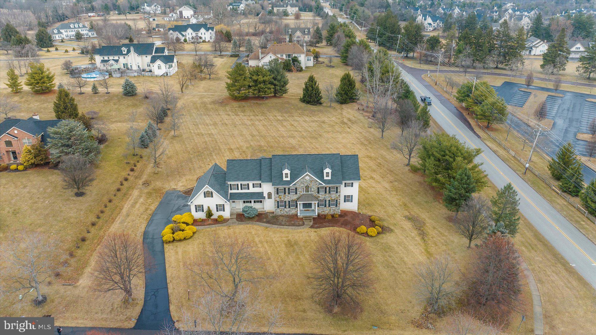 2501 Spring Creek Road Lansdale, PA 19446 - Photo 4 of 62 Gallery Image 4