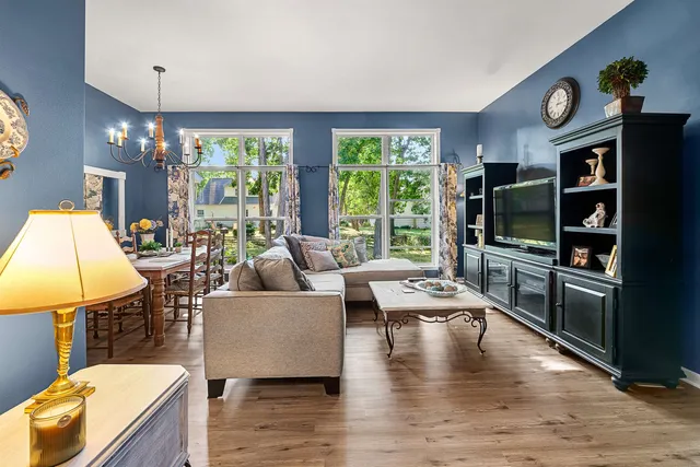 $424,900 | 1092 South Park Avenue, Fond du Lac, WI 54935