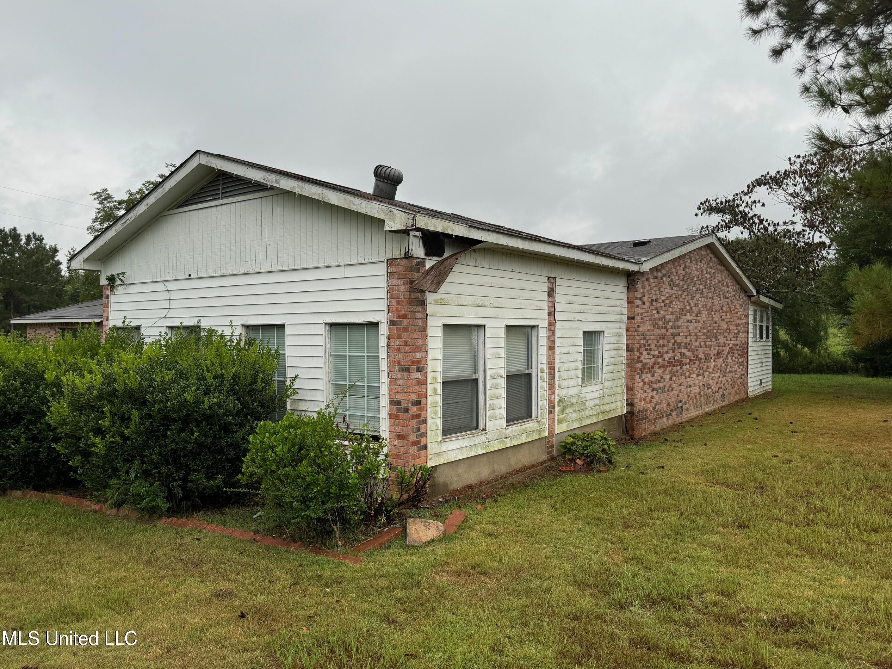 7 Willie Roberts Road Jayess, MS 39641 - Photo 6 of 8 IMG_7779