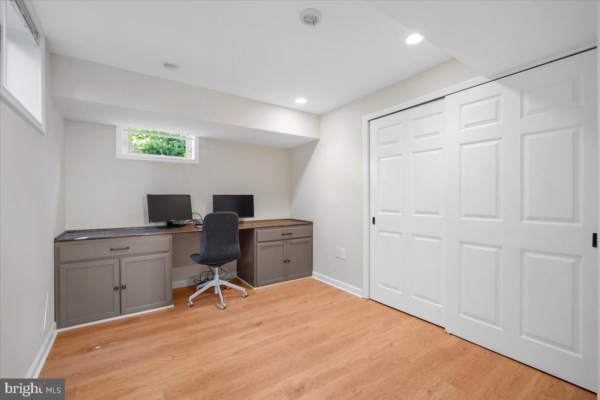 5902 Walton Road Bethesda, MD 20817 - Photo 30 of 63 Lower level office/flex space